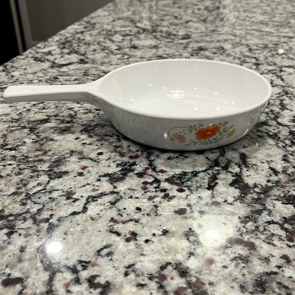 Vintage wildflower CorningWare P-83-B 6 1/2 inch Pan without Lid - Picture 1 of 7